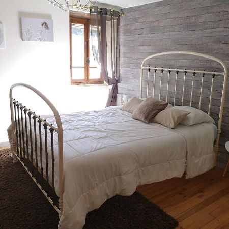 Maison Traditionnelle En Lozere Saint-Saturnin  Экстерьер фото