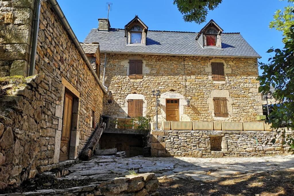 Maison Traditionnelle En Lozere Saint-Saturnin  Экстерьер фото
